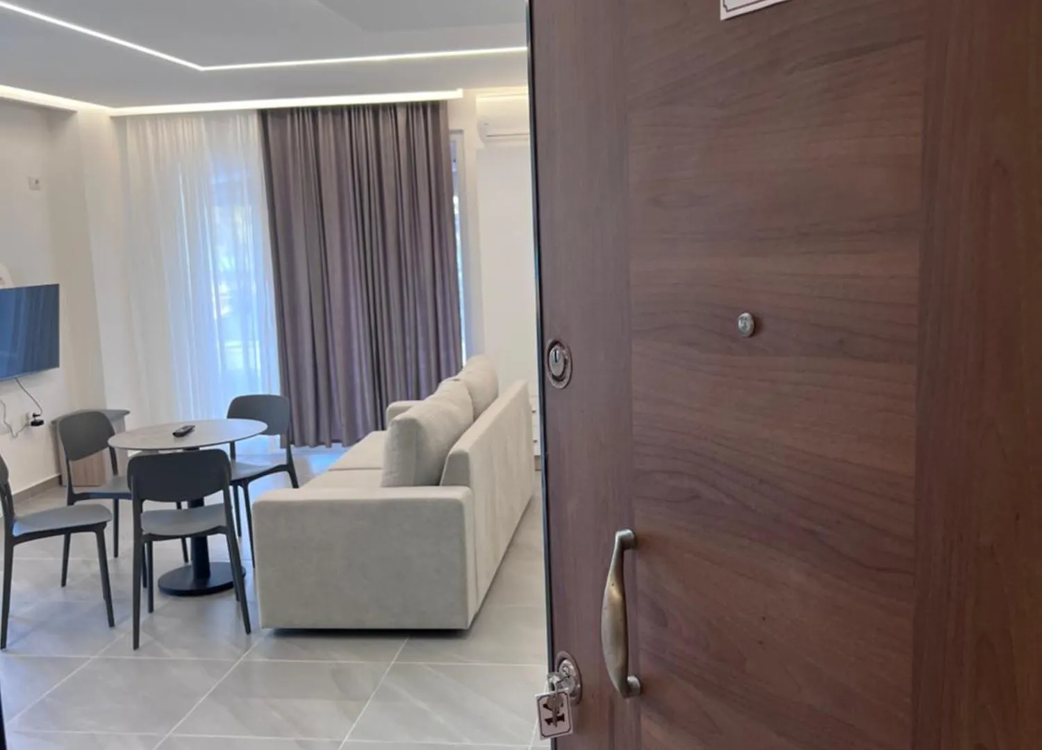 D&D Hotel Shëngjin