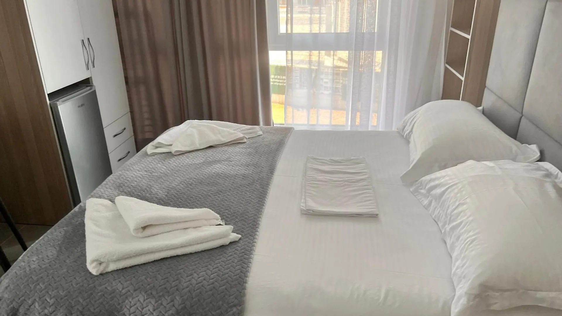 D&D Hotel Shëngjin