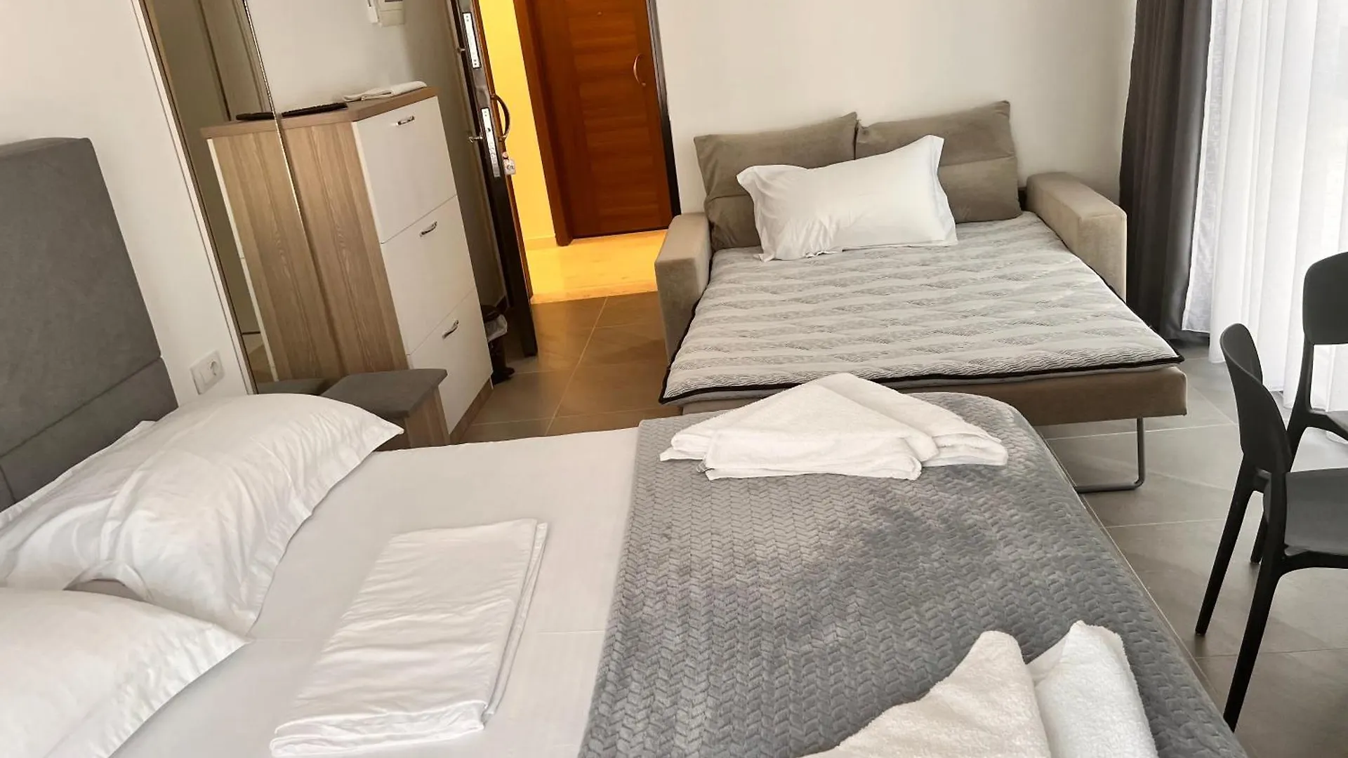 D&D Hotel Shëngjin Albanien